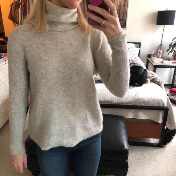 Joie cashmere sweater size xs - Picture 7 of 8